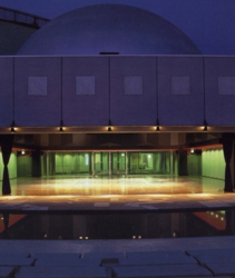 えずこホール平土間ホール